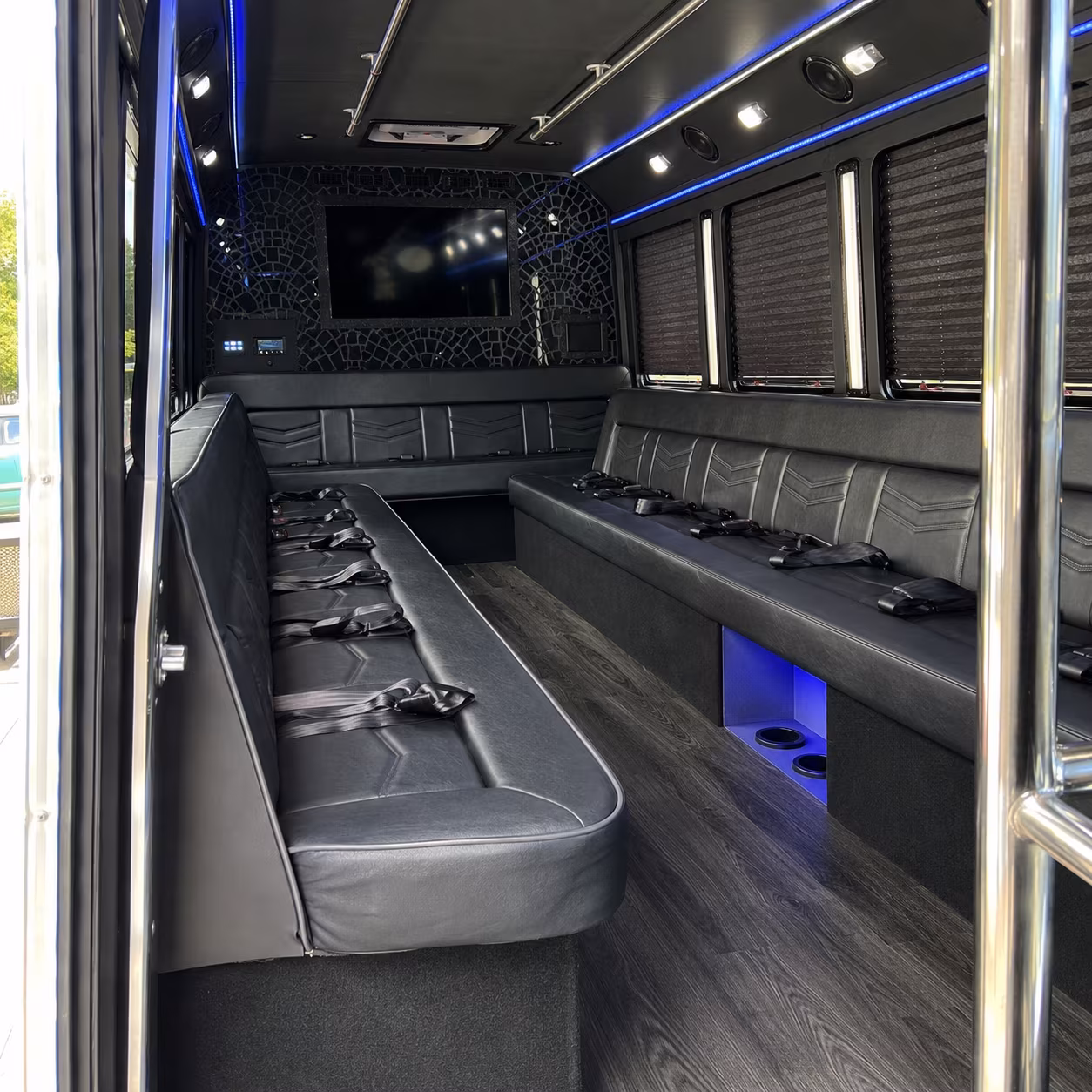 st party bus rental 2