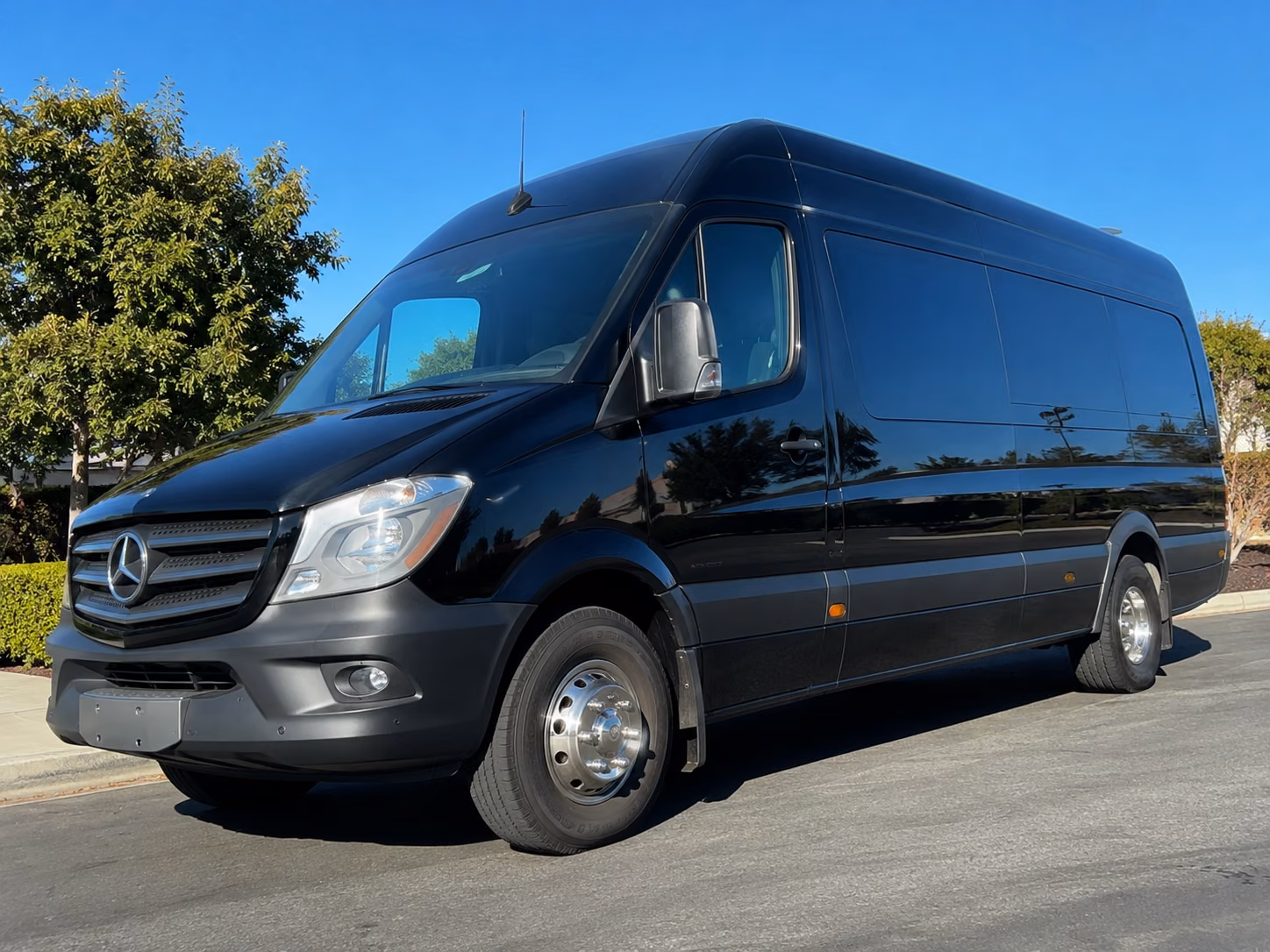 st petersburg wedding transportation onboard seating